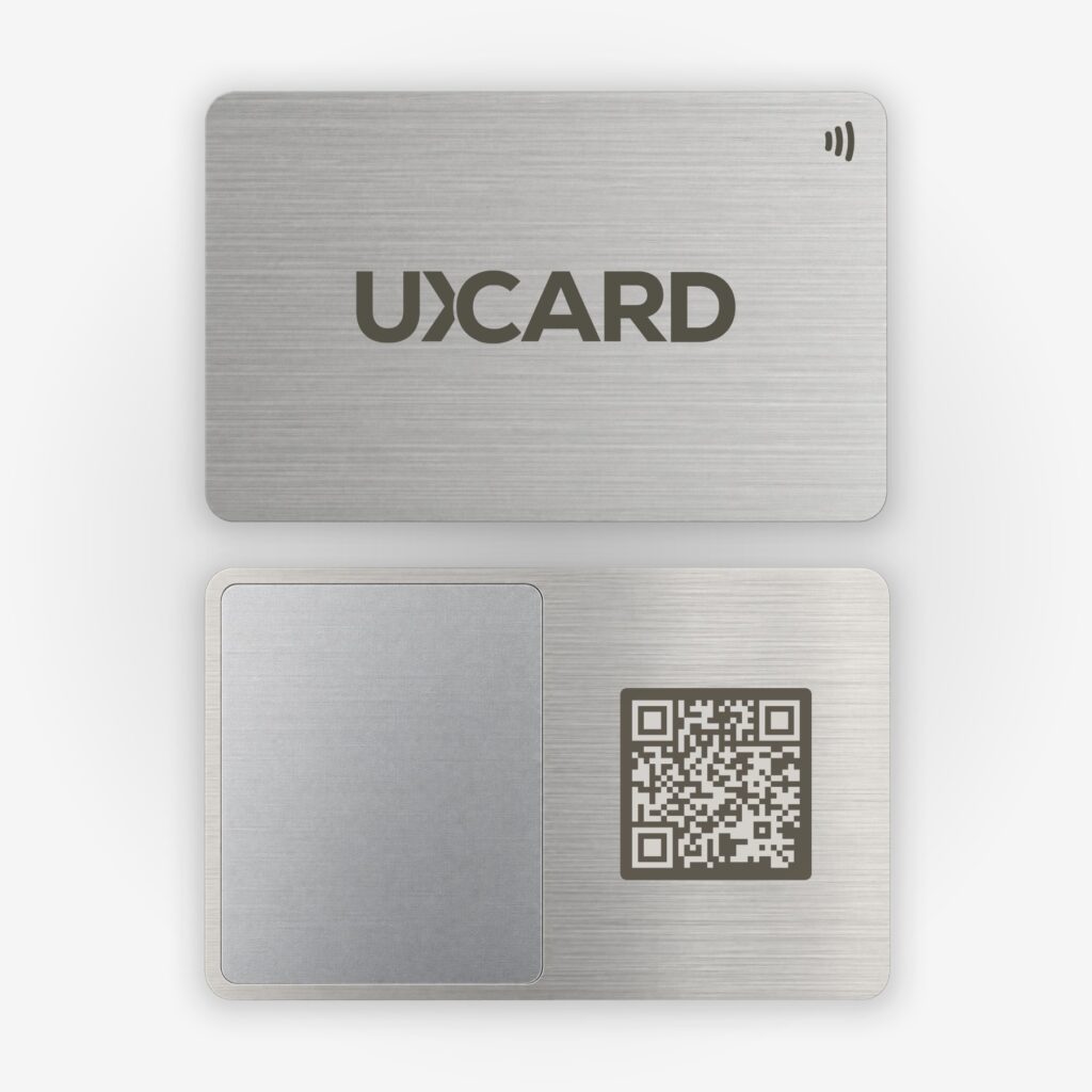 Carte de visite metal NFC personnalisee avec logo uxcard